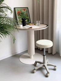 Adjustable Swivel Salon Stool with Wheels, Round PU Leather Chair for Beauty, Hair, and Barbershops