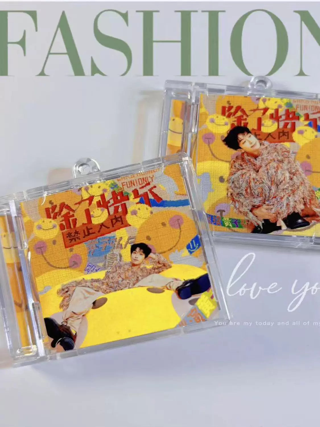 Huang Zihongfan Mini CD Album NFC Keychain for Fan Support and Couples