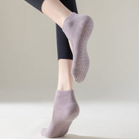 Non-Slip Yoga Pilates Socks for Women, Breathable Fitness Barre Grip Socks with Arch Support