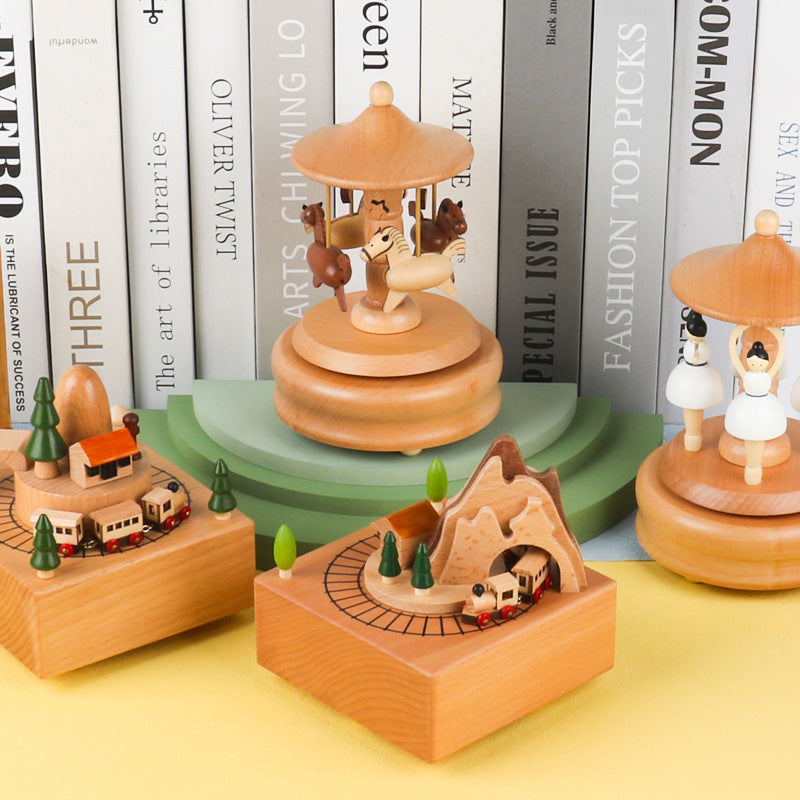 Wooden Music Box Creative Retro Rotating Eight-Tone Box Graduation Valentine's Day Gift for Girls Boys Original Wood Ornament