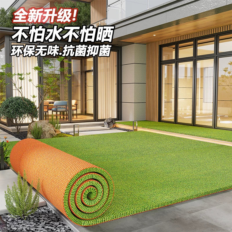 Outdoor Patio Green Waterproof Sunscreen Carpet Non-slip Dirt-Resistant Customizable Mat for Balcony and Open-Air Spaces