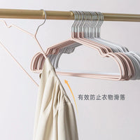 Non-Slip Matte Plastic Hangers with Shoulder Grooves and Hooks for Home Dormitory Use