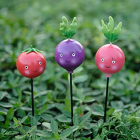 American Style Outdoor Plastic Flower Fruit Vegetable Garden Stakes Yard Balcony Decor