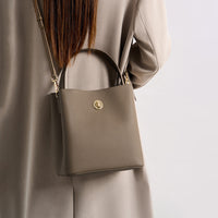 2026 New Women's Fashion Crossbody Bucket Bag Stylish Shoulder Handbag for Commute