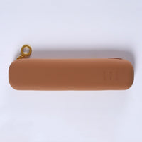 Silicone Makeup Brush Bag with Zipper or Magnetic Closure, Portable Travel Cosmetic Organizer for Lipsticks and Eyebrow Pencils
