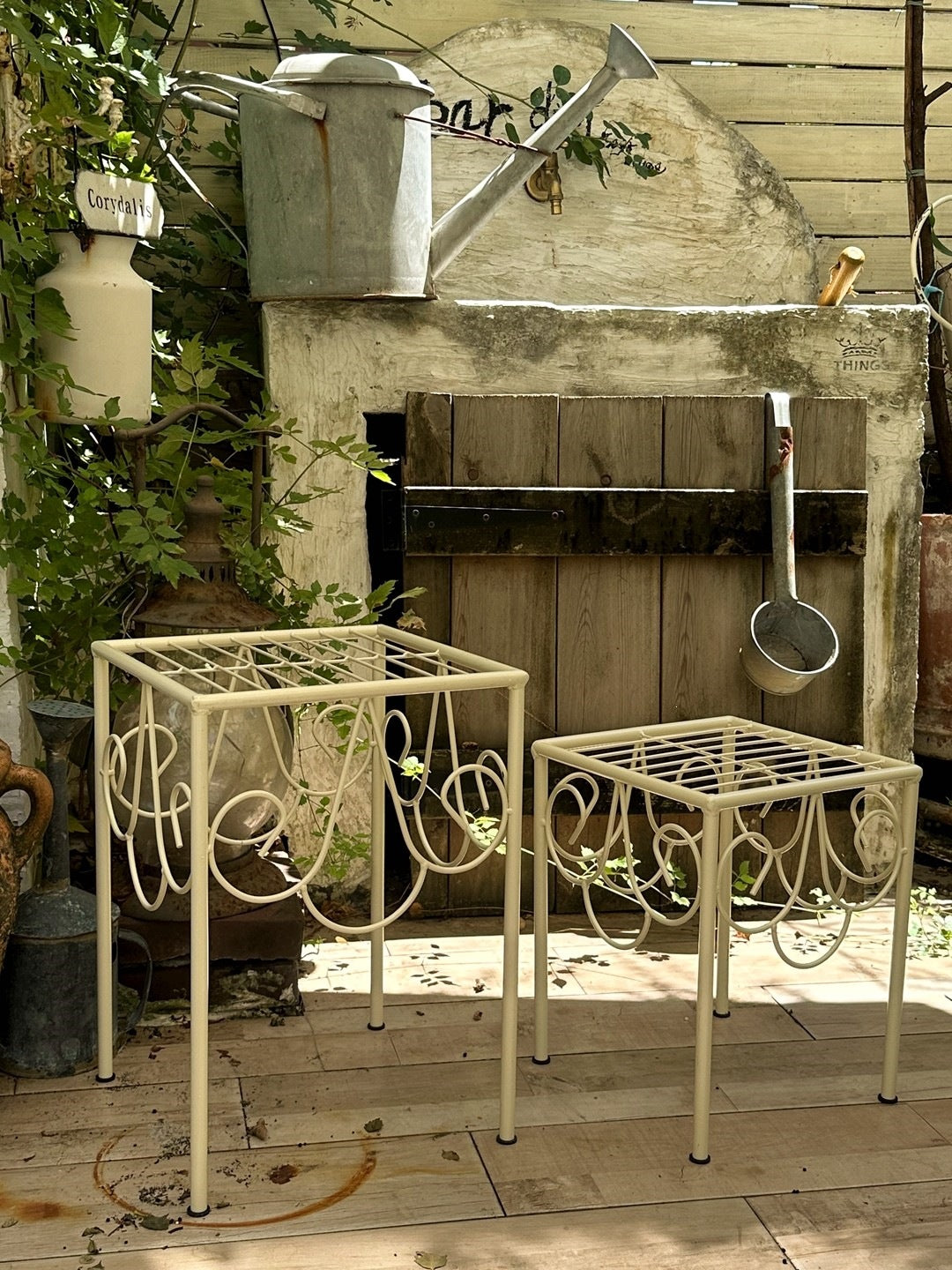 2-Tier Metal Plant Stand Set for Garden Balcony Outdoor Potted Plants