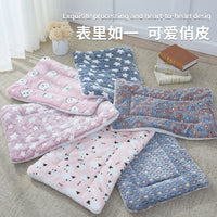 Thickened Pet Sleeping Mat Warm Blanket Pad for Cats and Dogs