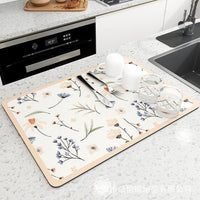 Diatomaceous Earth Absorbent Mat for Kitchen Countertops, Bar, and Dining Tables - Non-Slip & Wear-Resistant