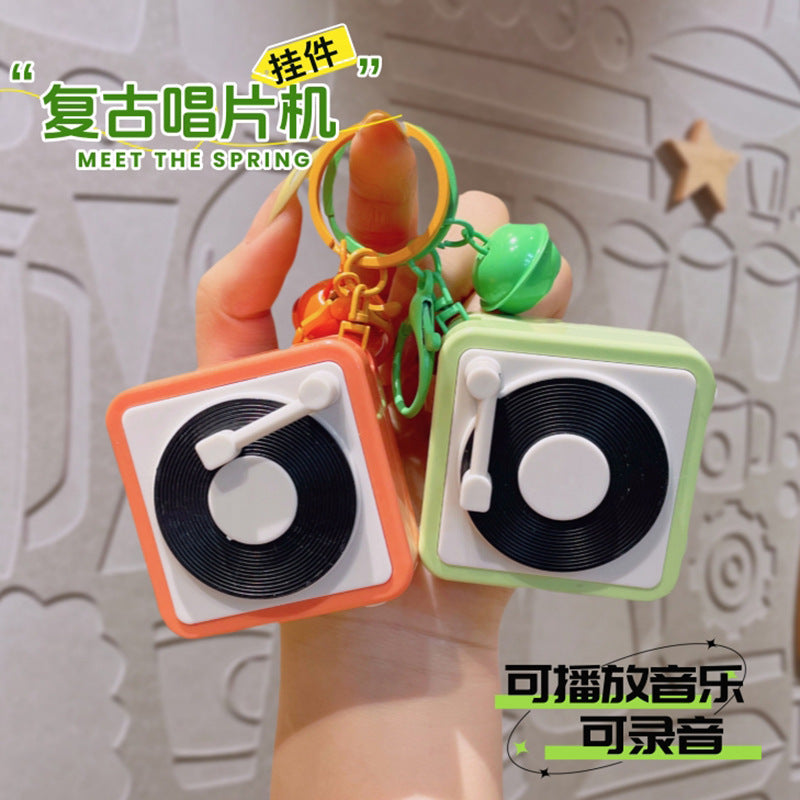 Mini Retro Phonograph Keychain Music Box Bag Charm for Students and Friends