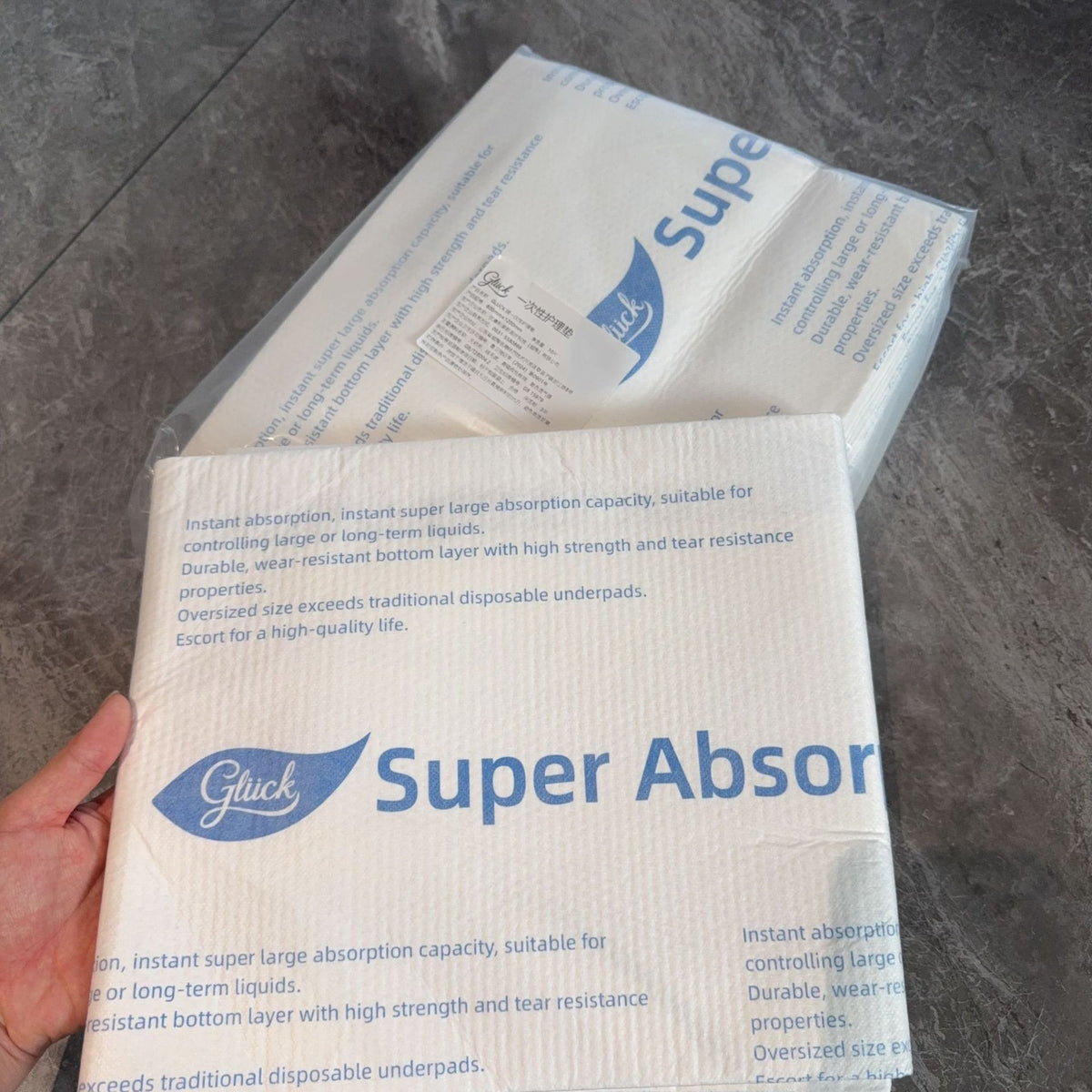 Disposable Pet Training Pads for Dogs and Puppies, Super Absorbent Leak-Proof Pee Pads