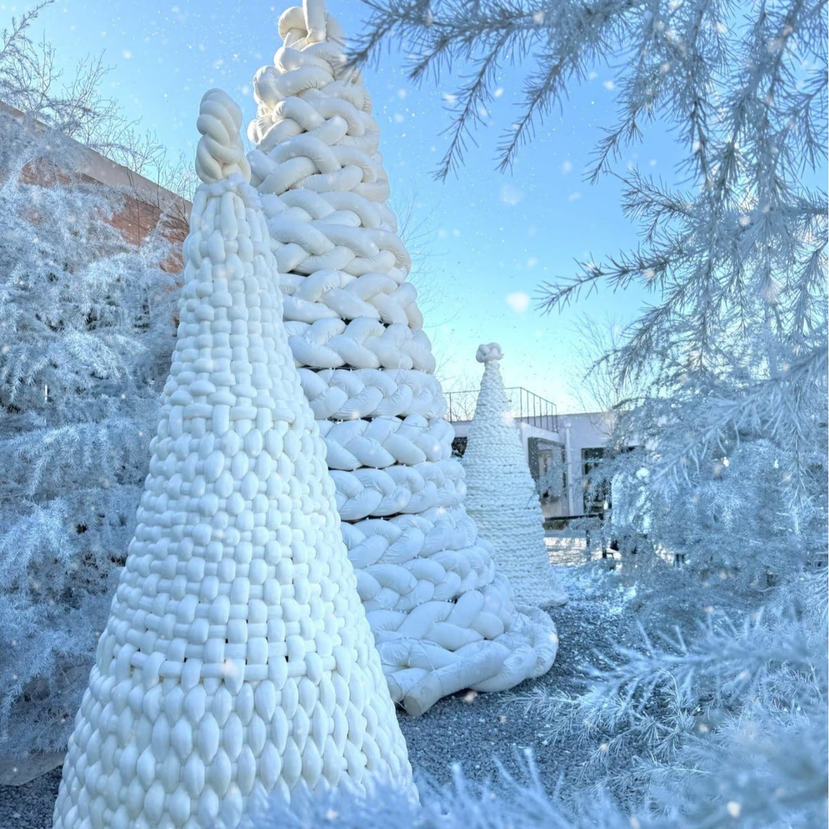 Chunky Iceland Yarn for Christmas Tree Decor & DIY Crafts