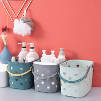 Heart-Shaped Hollow Plastic Shower Caddy Basket for Bathroom Storage