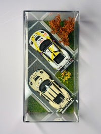 1/64 Scale Diecast Car Model Display Case with Parking Lot Diorama Dustproof Storage Box