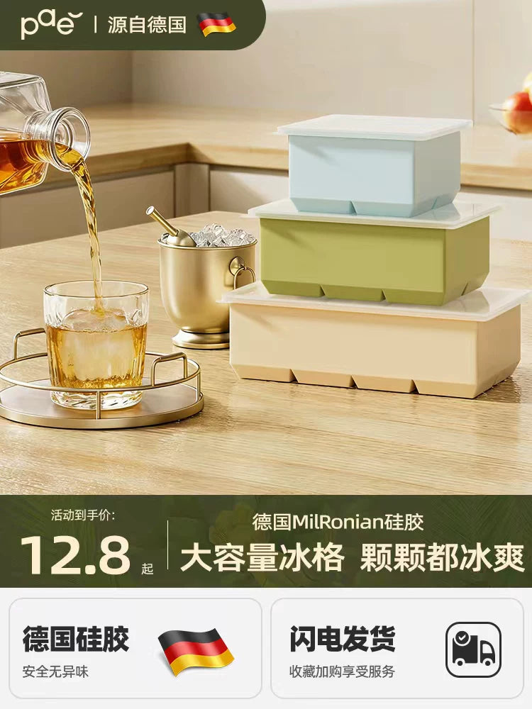 Large Silicone Ice Cube Tray with Lid for Whiskey Cocktails and Food Storage