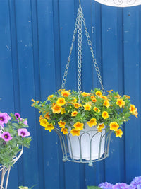 Wrought Iron European Vintage Petal Hanging Basket for Balcony Garden Courtyard Outdoor Hanging Flower Pot