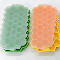 Hexagonal 37-Cell Silicone Ice Cube Tray with Lid for DIY Candy & Resin Crafts