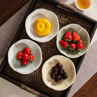 Ceramic Petal Dessert Plate with Stand, Vintage Style Fruit and Snack Dish for Home Use
