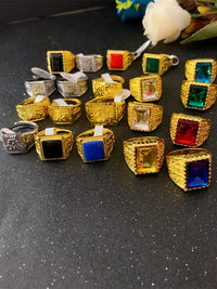 Exaggerated Gold Tone Adjustable Ring with Faux Gemstone for Festival Costume