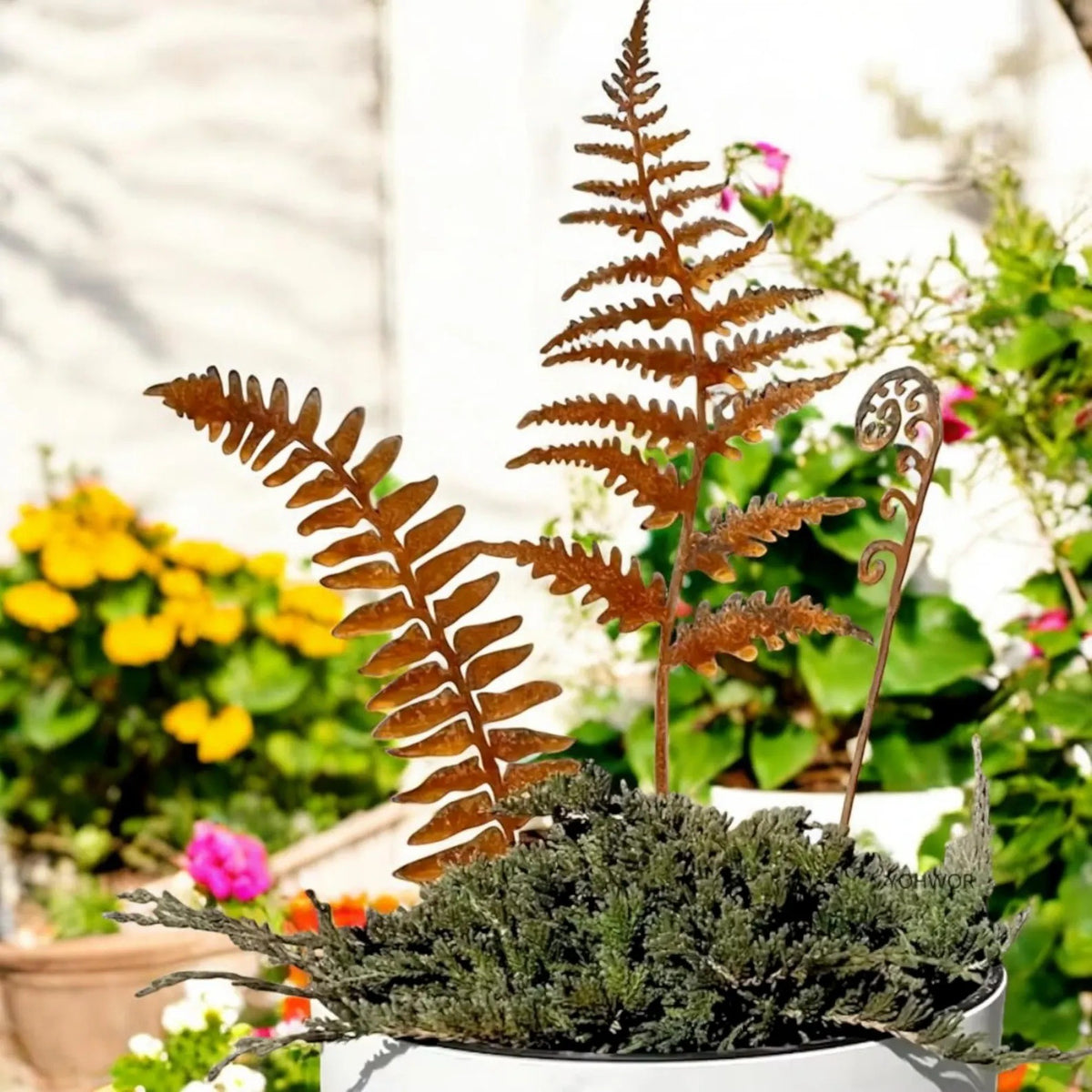 Rustic Metal Fern Garden Stake Outdoor Yard Decor