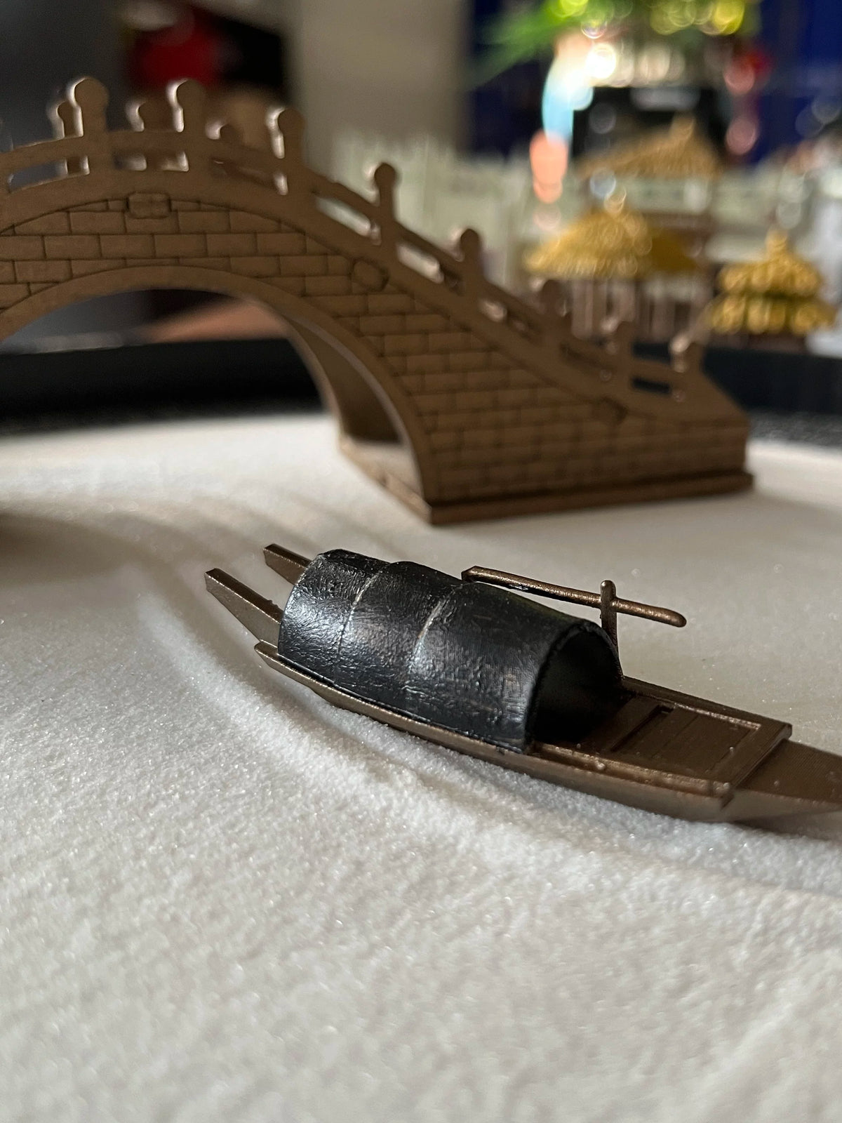 Miniature Chinese-Style Boat and Raft Ornaments for Micro Landscape Decor