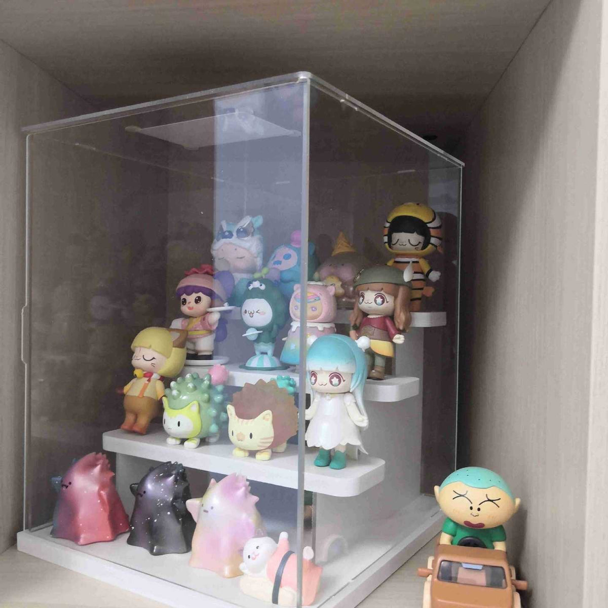 Blind Box Figure Display Case Dustproof Storage Organizer