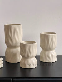 Mid-Century Style Ceramic Art Vase for Hydroponic or Floral Arrangements, Living Room and Dining Table Decor