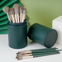 14-Piece Green Cloud Makeup Brush Set with Ultra-Soft Bristles for Beginners