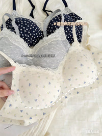 Sweet Floral Lace Trim Seamless Small Bust Push-Up Bra, Wireless Jelly Strip Bra for Women