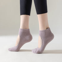 Non-Slip Yoga Pilates Socks for Women, Breathable Fitness Barre Grip Socks with Arch Support