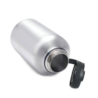 64oz Large Capacity Vacuum Insulated Stainless Steel Water Bottle for Outdoor Sports