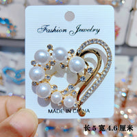 Rhinestone Butterfly Brooch Pin for Women, Vintage Alloy Anti-Exposure Clothing Accessory