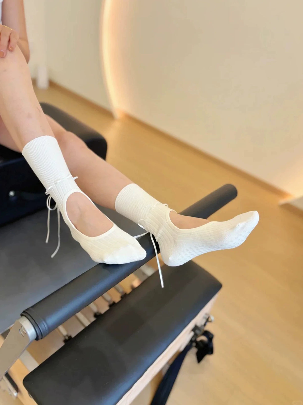 Women's Yoga Pilates Ballet Ribbon Non-Slip Grip Socks with Silicone Soles