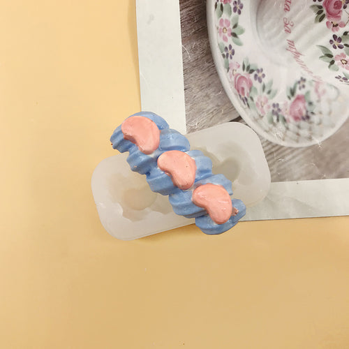 Heart Cream Strip Accessory Silicone Mold for DIY Crafts, Candles, and Resin Art