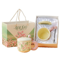 Ceramic Mug with Lid and Spoon, 401-500ml, Elegant Gift Box Packaging