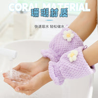 Absorbent Wristbands for Face Washing and Sports