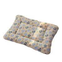 Plush Pet Bed Mat for Cats and Dogs, Warm Winter Sleeping Pad