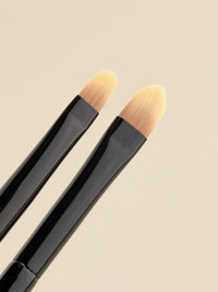 Kong Shan Xin Yu 227 Tongue-Shaped Concealer Brush for Dark Circles and Blemishes