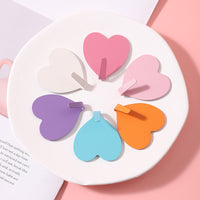 Heart-Shaped Self-Adhesive Hooks for Home and Kitchen, No-Drill Strong Wall Hangers