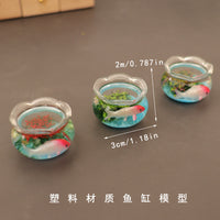Miniature Dollhouse Round Fish Tank with Aquatic Plants and Fish