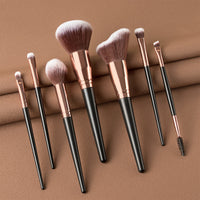 7-Piece Soft Bristle Makeup Brush Set for Foundation, Blush, Eyeshadow, Concealer, and Powder