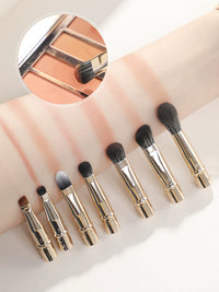 Guo Xiaoniu Portable Detachable Makeup Brush Set with Replaceable Brush Heads