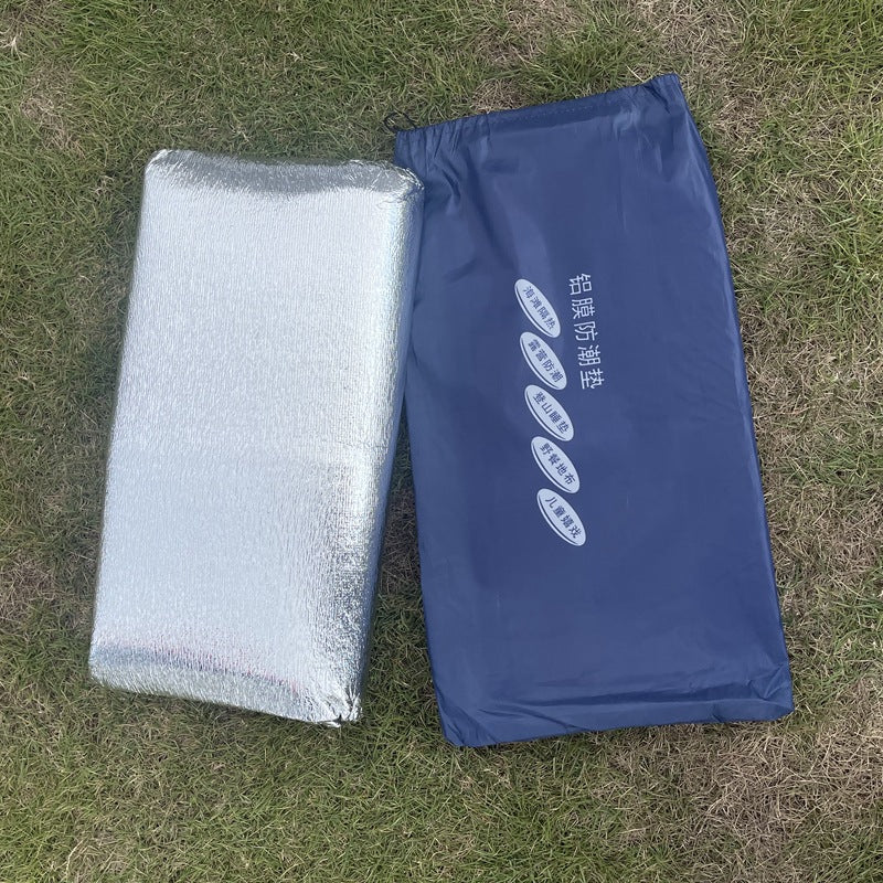 Waterproof Aluminum Foil Picnic Blanket for Camping and Outdoor Activities