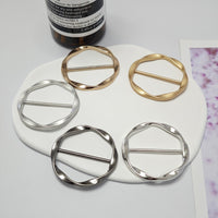 T-Shirt Scarf Buckle Waist Belt Knot Clip for Cinching and Styling