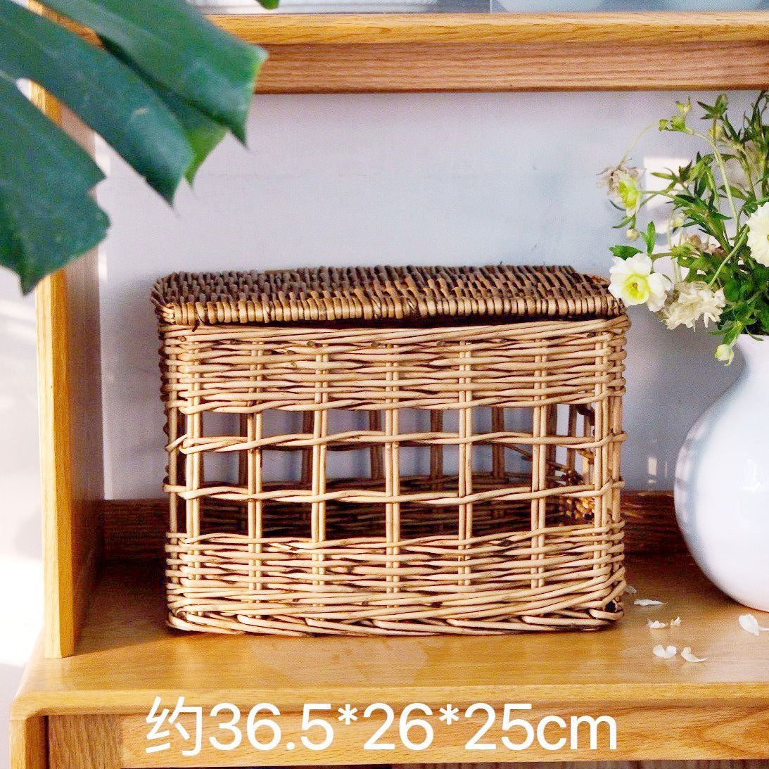 Vintage Woven Wicker Storage Basket with Lid for Home Decor and Organization