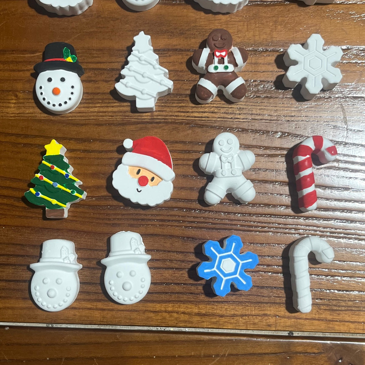 Christmas Plaster Doll DIY Painting Kit - Snowman, Santa, Christmas Tree, Reindeer Figurines