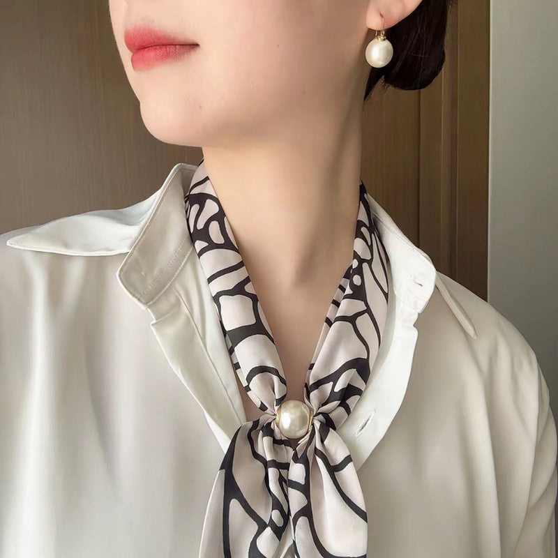 Magnetic Buckle Neck Scarf for Women, Fashionable Bowknot Design
