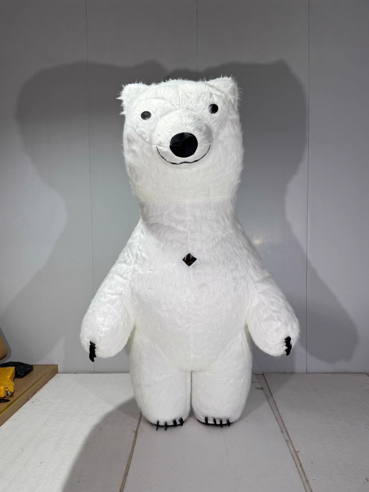 Giant Inflatable Polar Bear Mascot Costume for Events