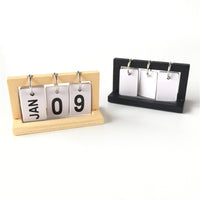 Dollhouse Miniature Flip Calendar Model for OB1 Blythe Dolls