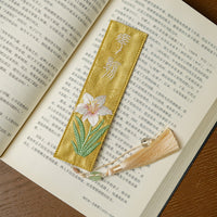 New Chinese Style Embroidered Tassel Bookmarks with Vintage Floral Designs