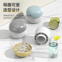 Silicone Ice Cube Maker Cup with Lid for Crushed Ice and Storage
